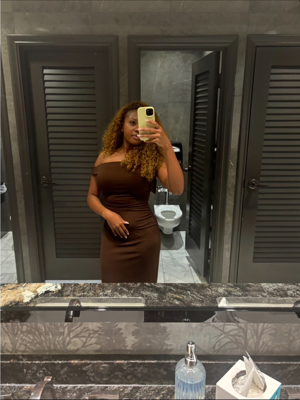 WAYF - Say Less Ruched Midi Dress - Picture 4 of 4